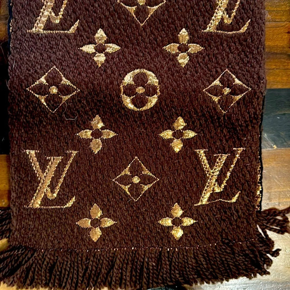 Louis Vuitton scarf NEW - Picture 2 of 11